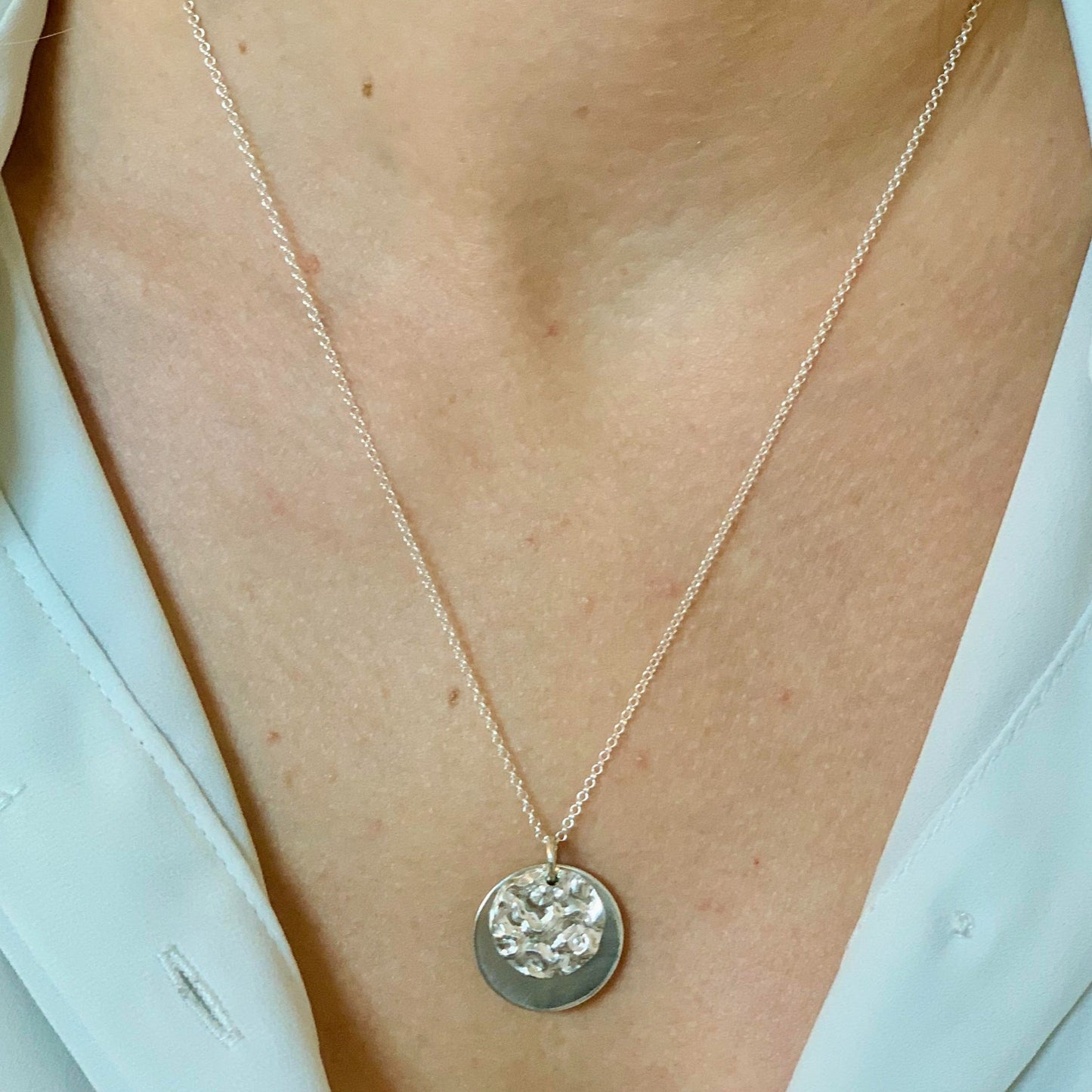 Collier Eos